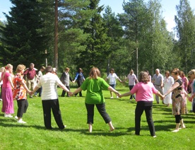 circle2012.jpg circle2012.jpg